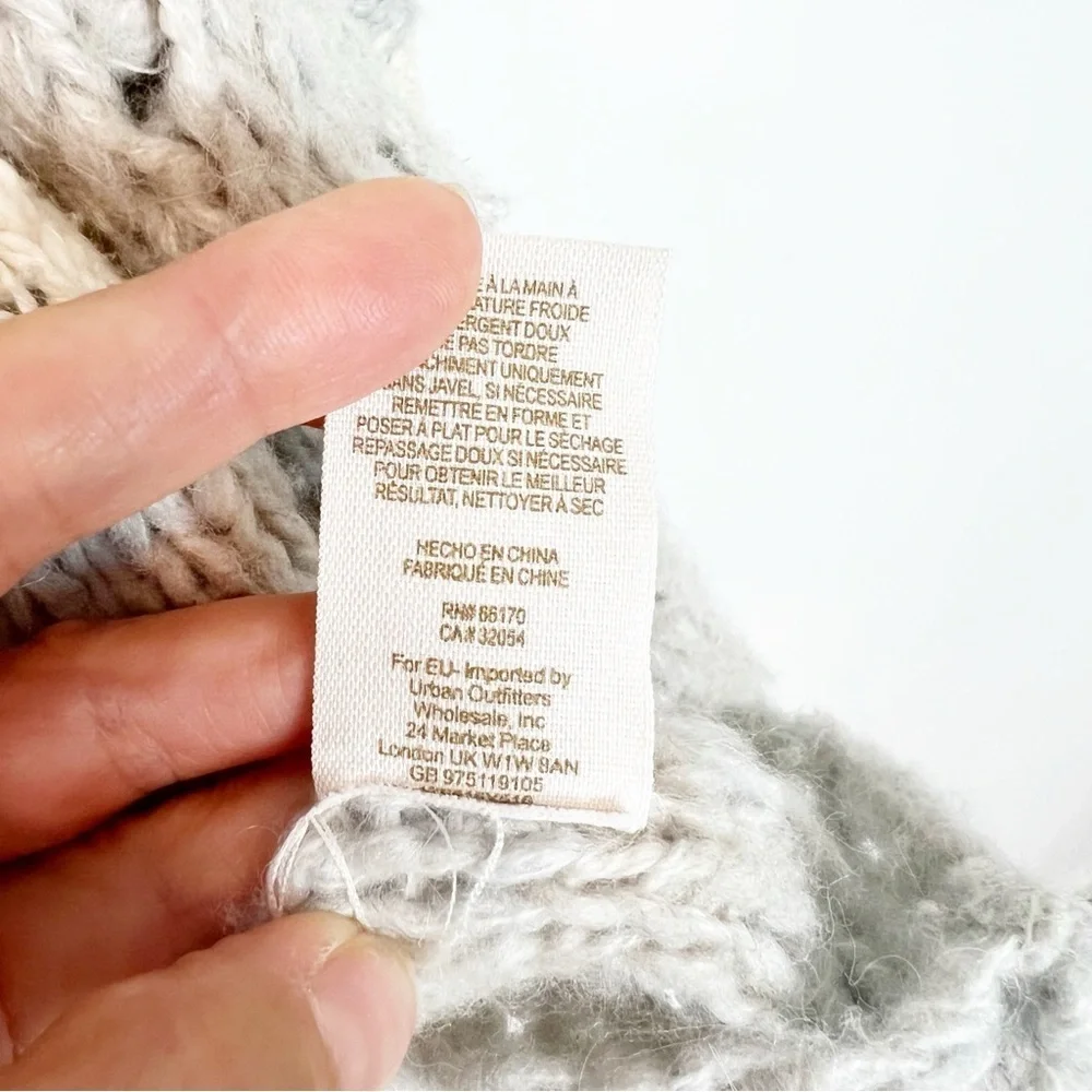 FREE PEOPLE GRAY OFF-WHITE CHUNKY LONG SLEEVE CARDIGAN SWEATER WOMENS SMALL